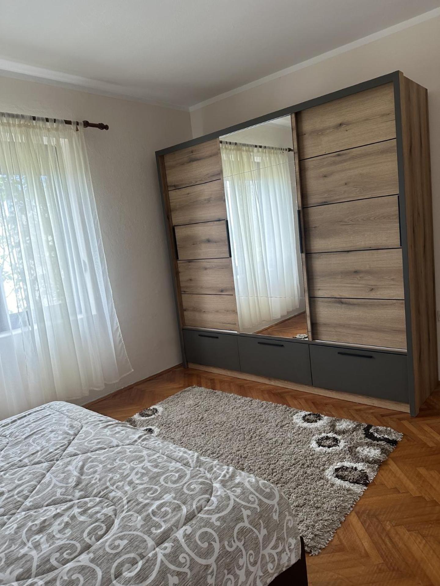 אולסינץ' Apartments Radulovic מראה חיצוני תמונה